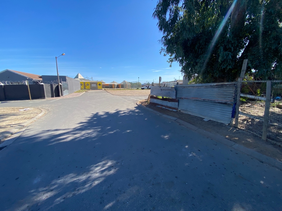 0 Bedroom Property for Sale in Malibu Village Western Cape